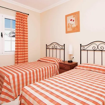 Willa Playa Blanca Sleeps 6 Air Con Wifi *